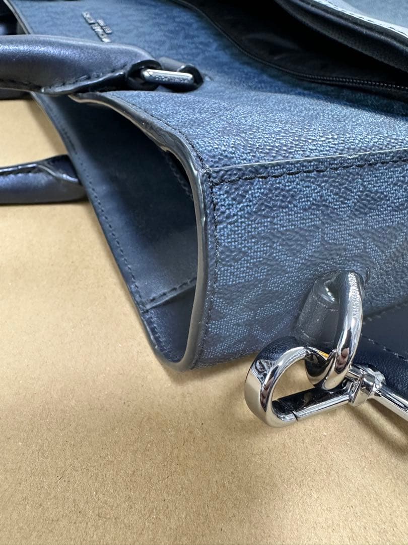 MICHAEL KORS ダークブルー トートバッグ