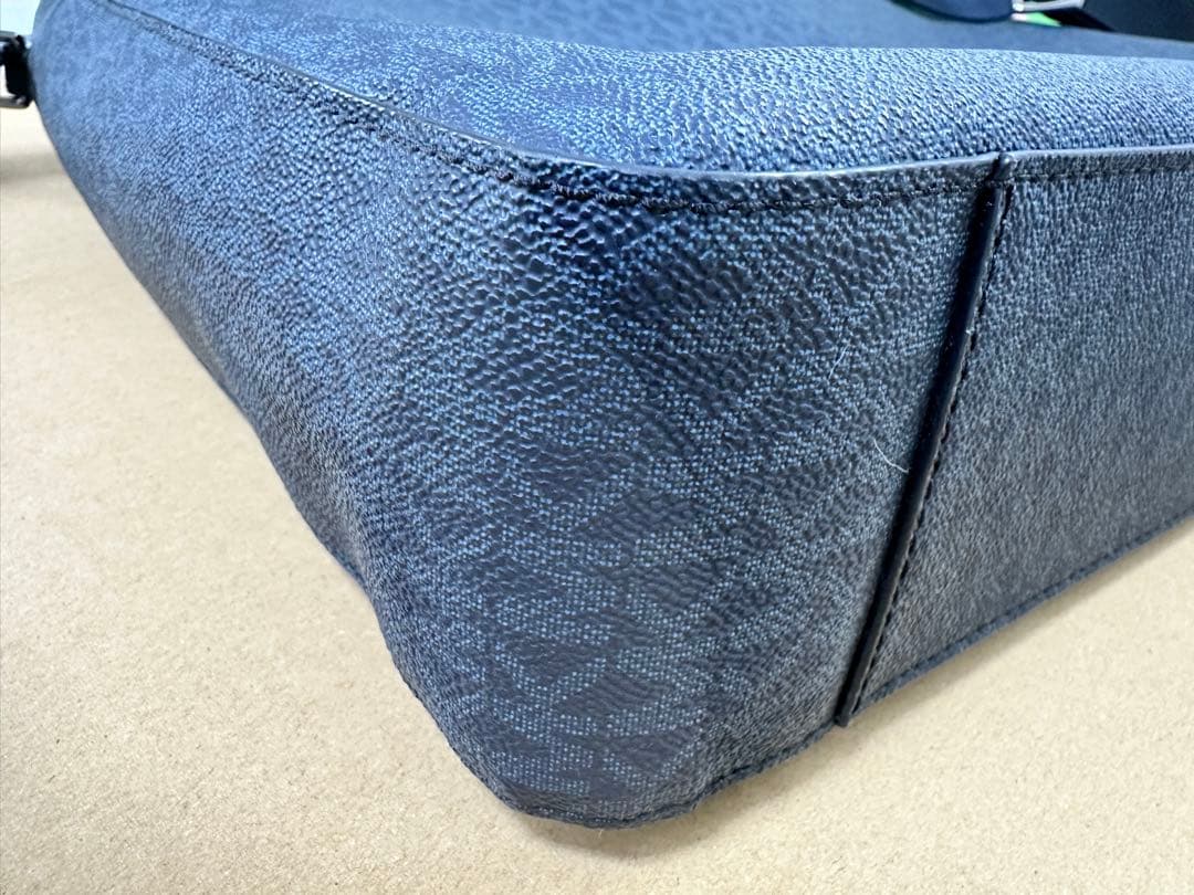 MICHAEL KORS ダークブルー トートバッグ