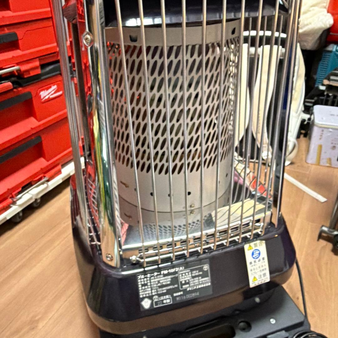 R*z様 美品　22年製　業務用 大型 ストーブ ブルーヒーター FM-19F2