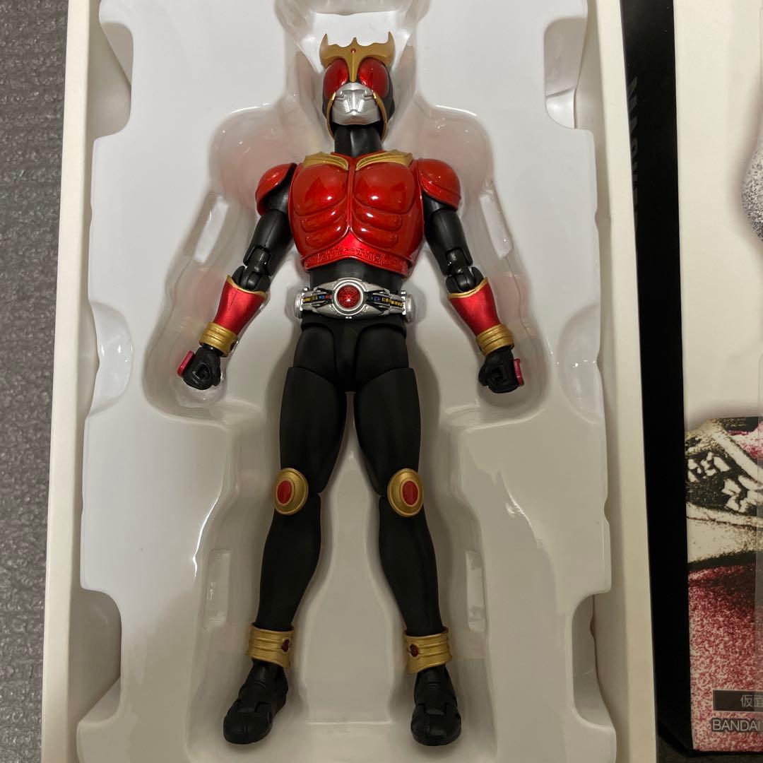 プロフ必読　s.h.figuarts 真骨頂　仮面ライダークウガマイティフォーム