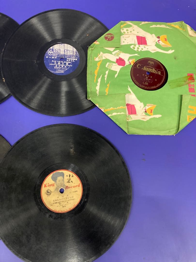 A）コロンビア Columbia ポータブル蓄音機 No.G-241