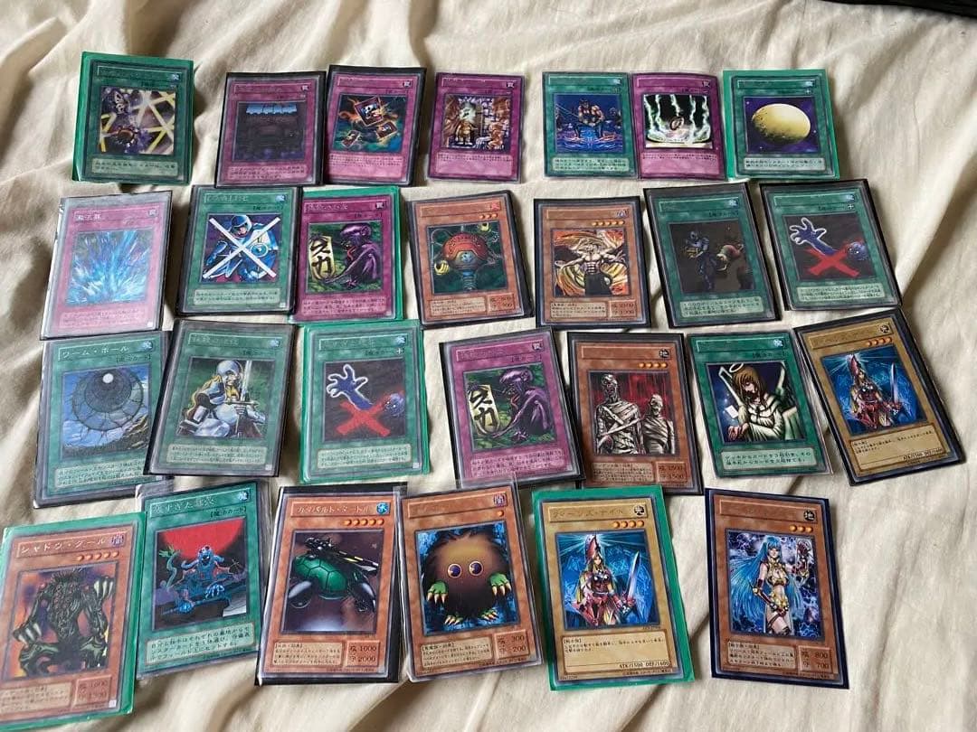 レア120枚❗️ノーマル100枚超❗️遊戯王カード　初期