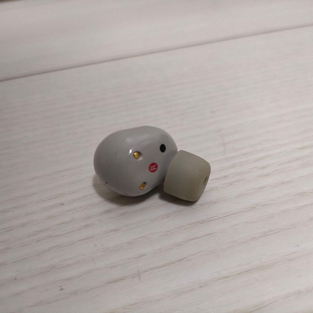 SONY WF-1000XM5　右耳 (R )　プラチナシルバー　イヤーピース付