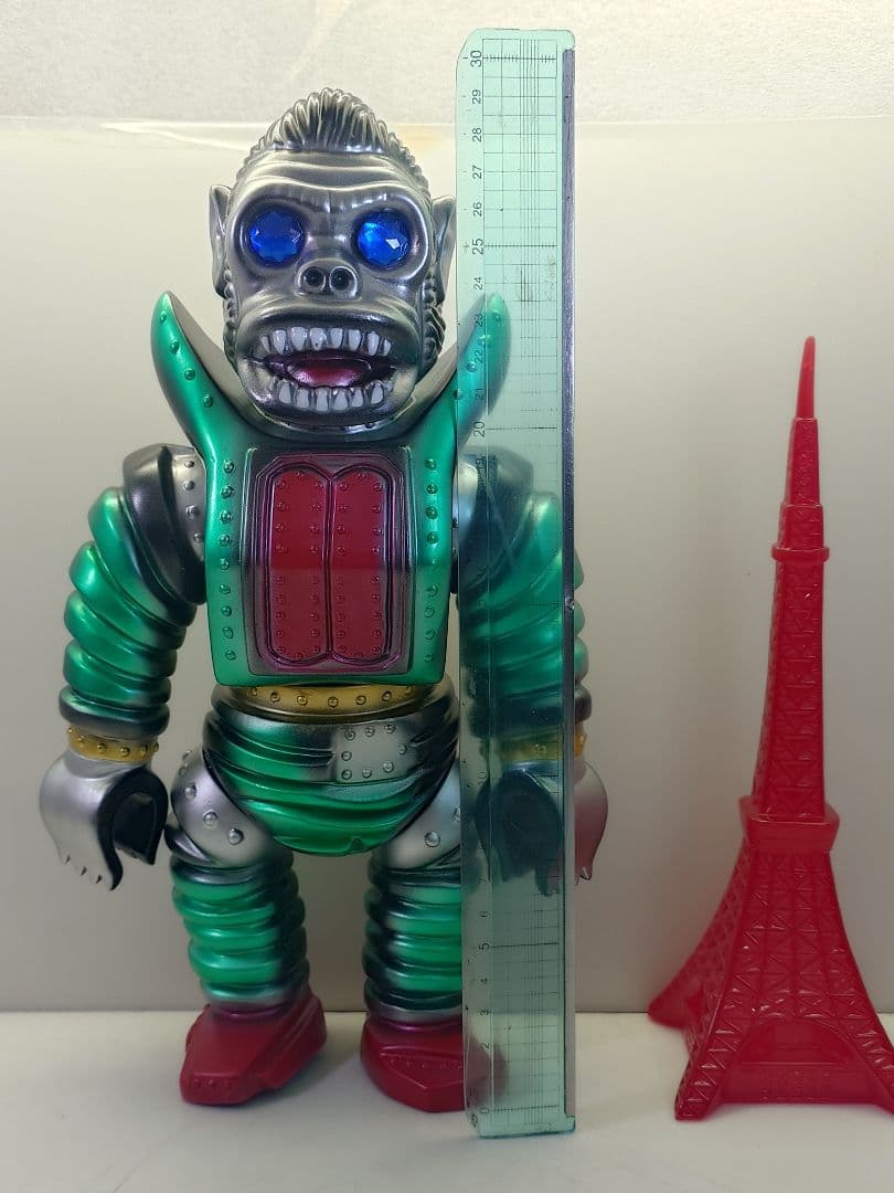ターゲットアース マシンゴリラ 東京タワー ソフビ フィギュア