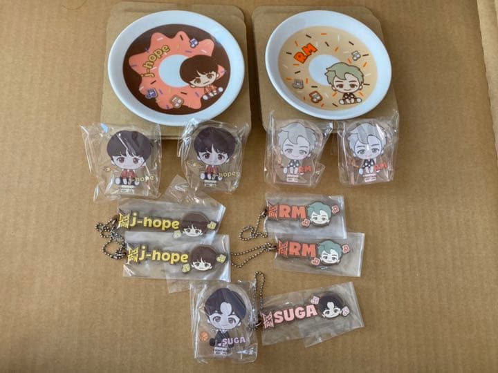 TinyTAN bt21 一番くじ