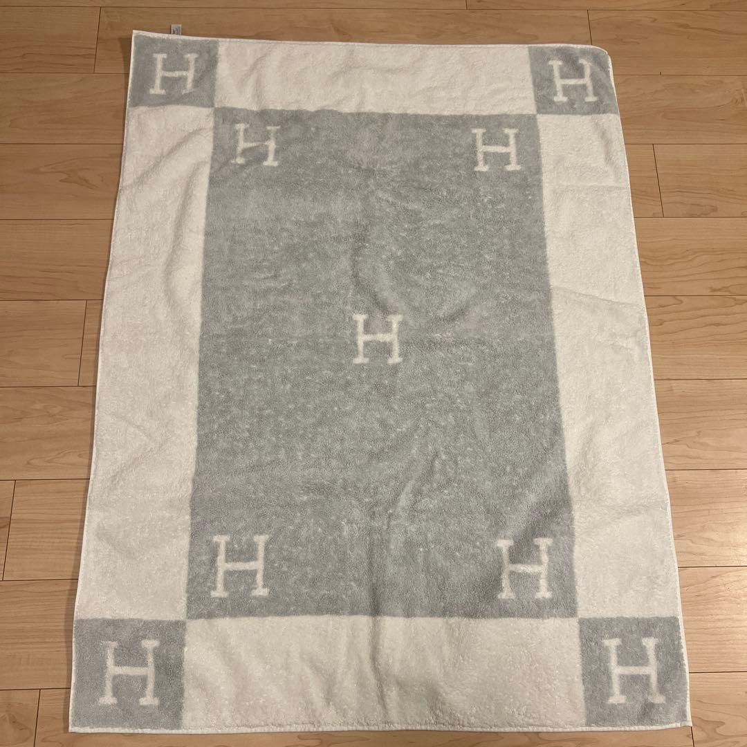 【美品】エルメス　バスタオル　アヴァロン　ブルー