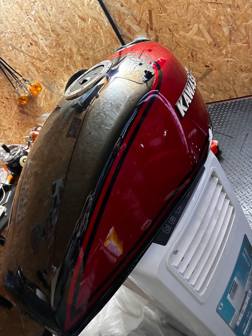 ゼファー400 タンク火の玉外装【新品】