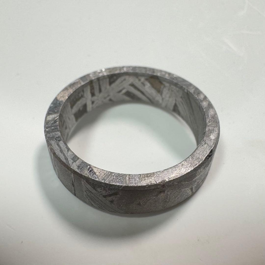 【宇宙の指輪】アルタイ隕石リング 原色　18.7mm ウィドマンシュテッテン模様