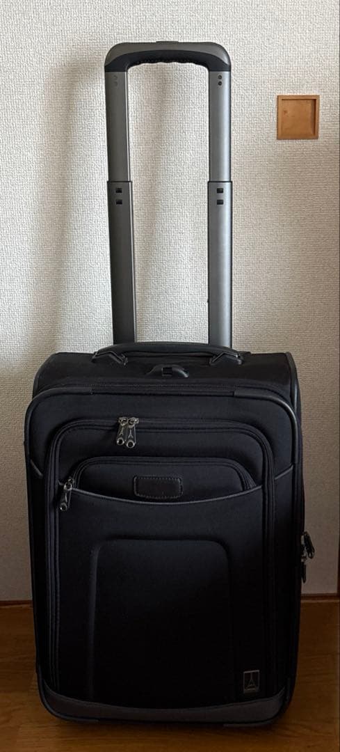 （古い割に使用感少なめ）Travelpro Crew7 機内持込　20x14x9