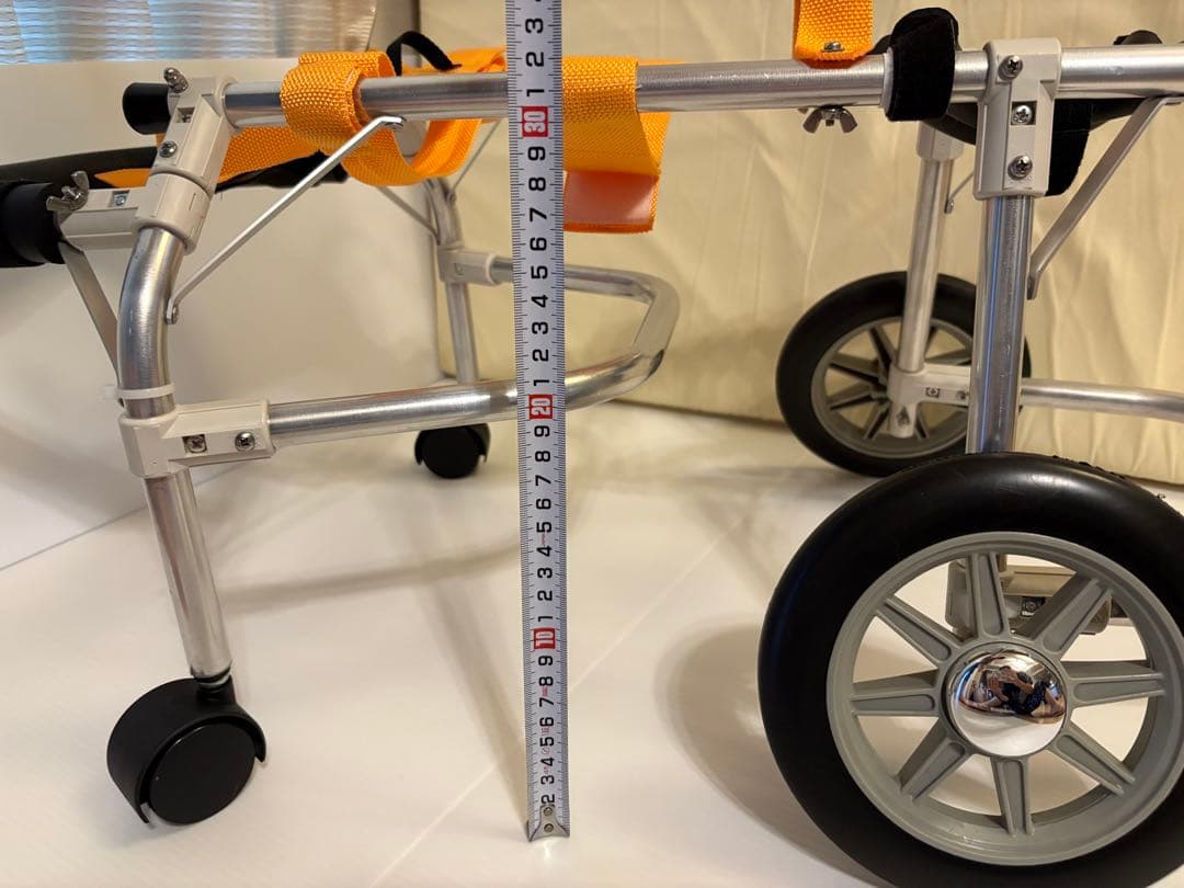 中型犬用車椅子４輪車　あご乗せ付き