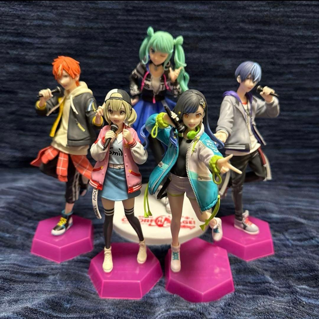 初音ミク　プロセカ　フィギュア　コンプリート　全33個セット