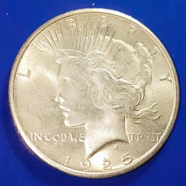M*g様 アメリカ　1925　銀貨ダラー　平和ドル　GEM BU+　本物保証
