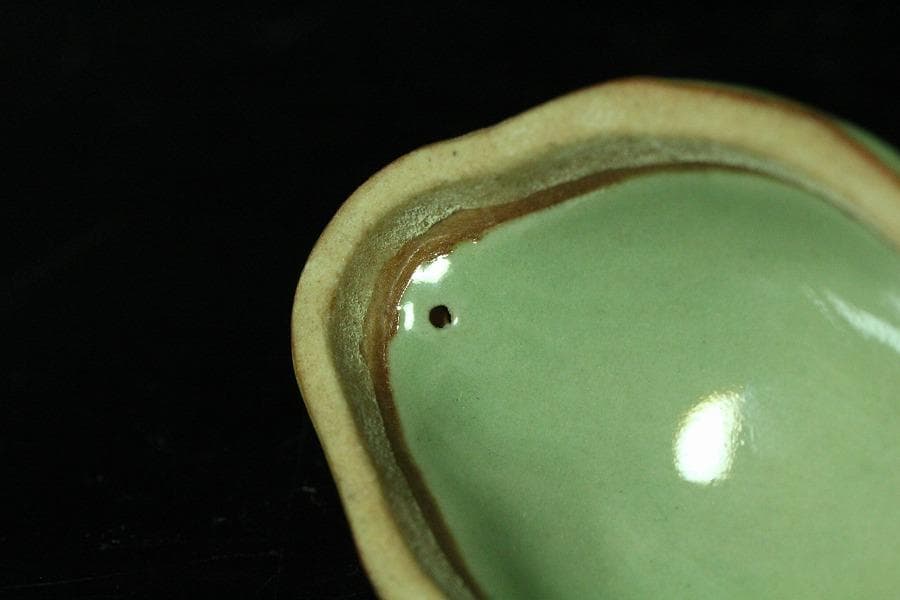 眞清水蔵六作 青磁 雁 香合(K-BB521)