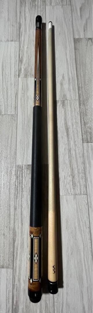 ユニバーサル　キュー