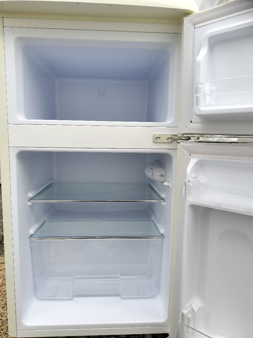 アイリスオーヤマ レトロ風 冷凍冷蔵庫 81L PRR-082D-W2022年製