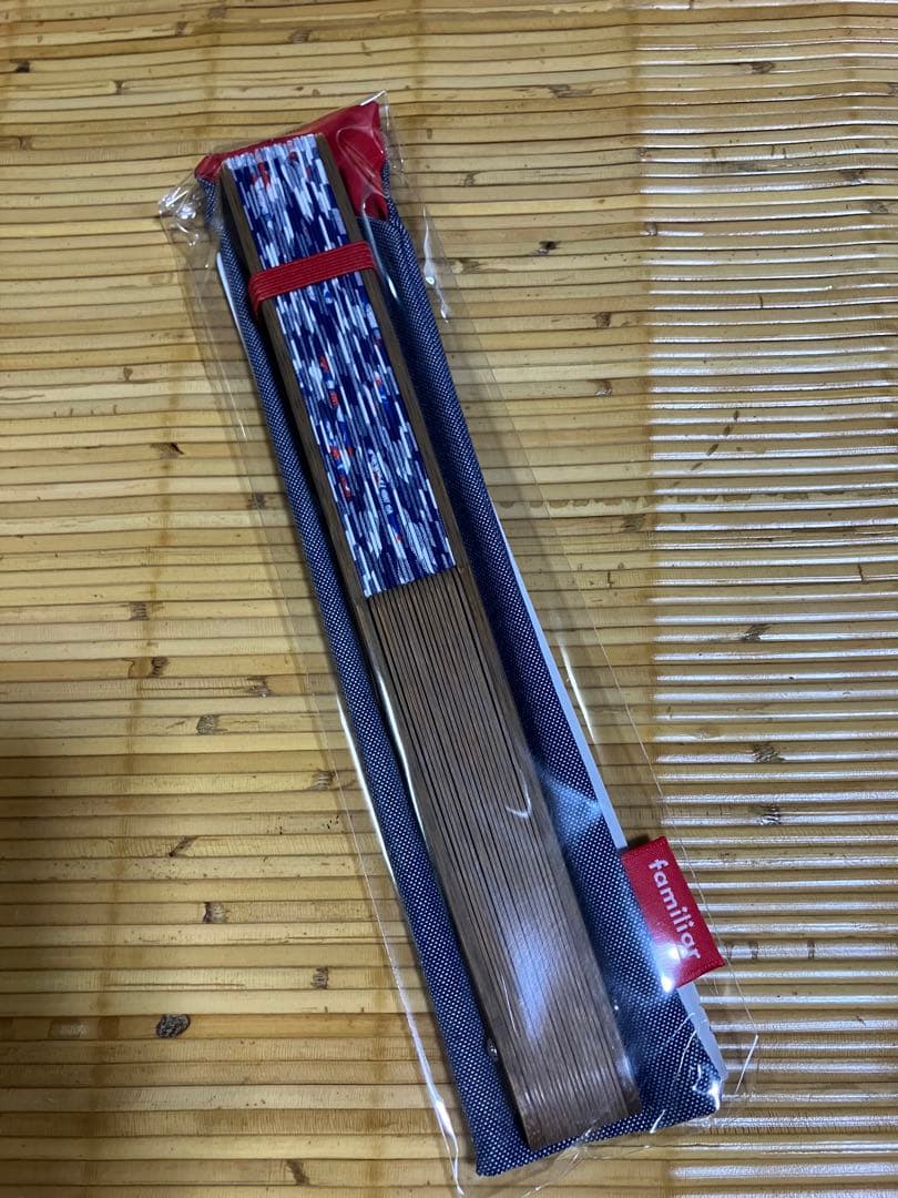 ファミリア　大阪万博会場限定　扇子