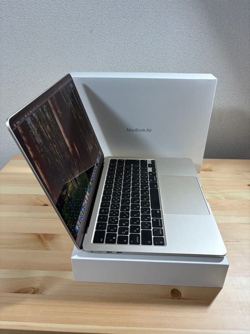 MacBook Air m2 8GB 256GB スターライト