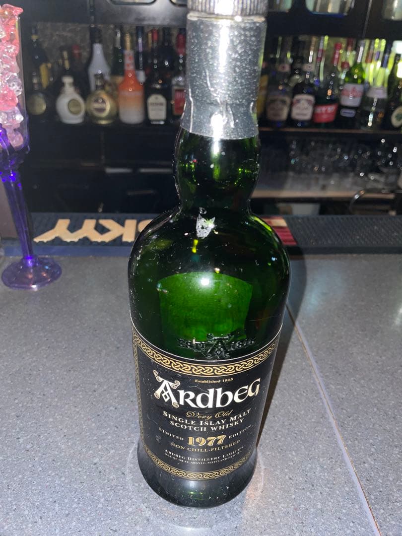 空き瓶 アードベック1977オフィシャル