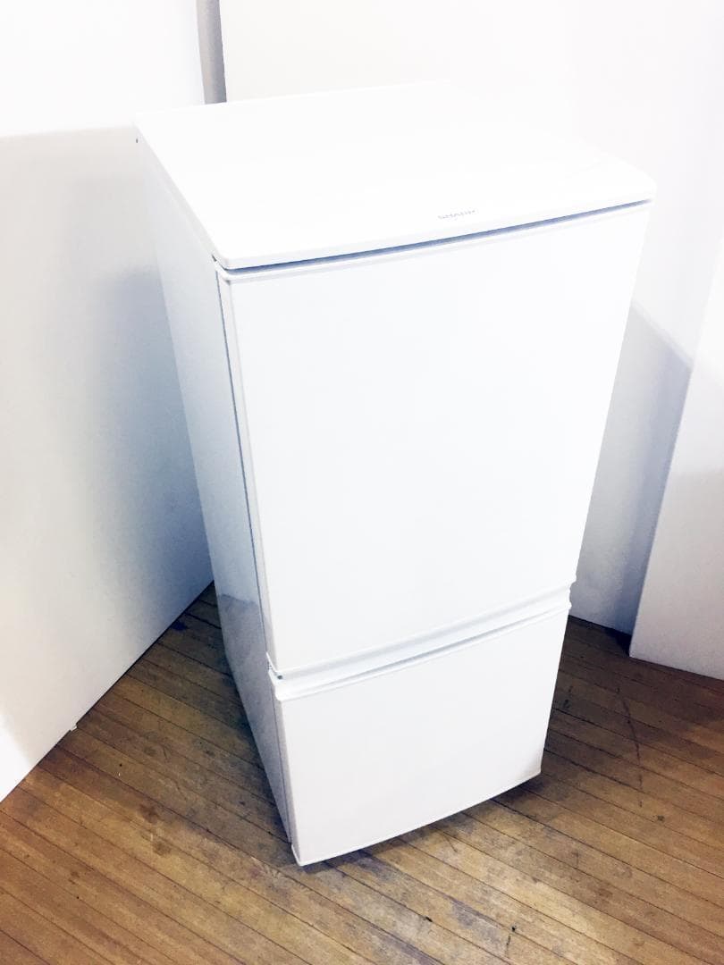 美品 中古★SHARP 137L 冷蔵庫【SJ-D14A-W】