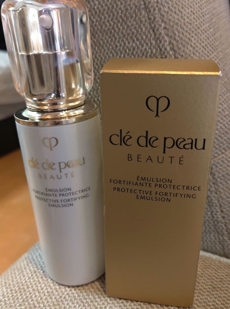 未使用レフィル 本体 クレドポーボーテ　エマルションプロテクトゥリスn