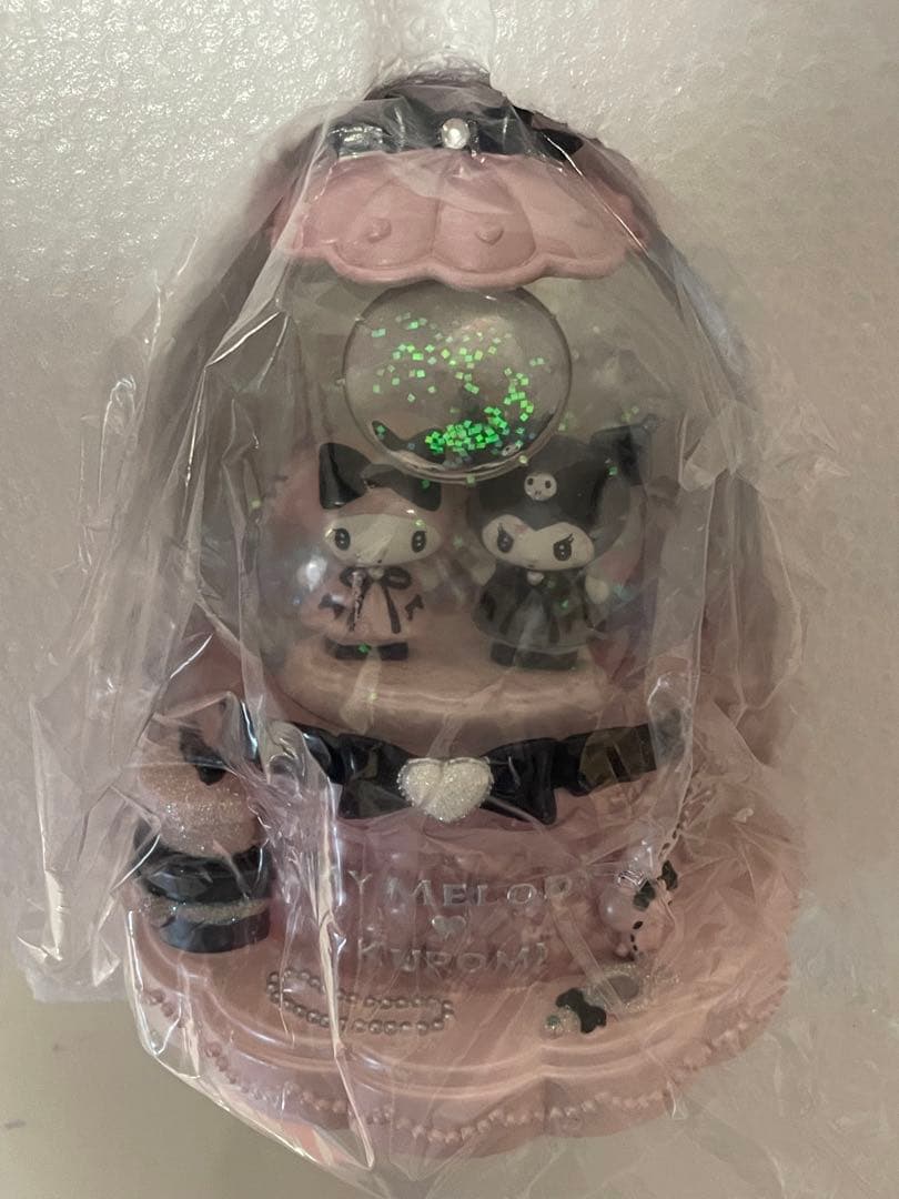 サンリオ 光るスノーグローブ スノードーム クロミ マイメロ