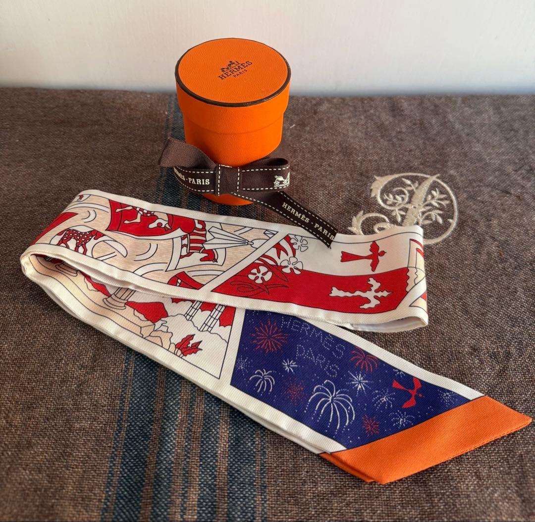 新品　エルメス　ツイリー　ファクトリースーツ　オレンジ