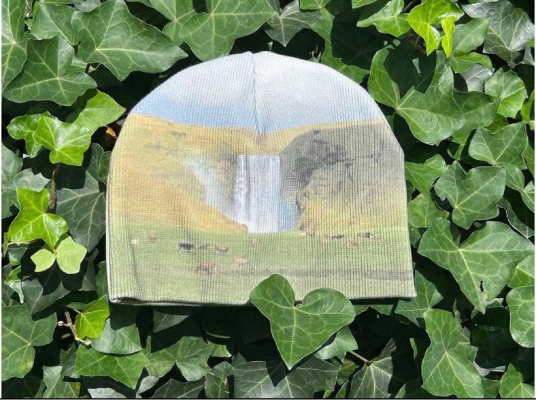 shury labyrins picture beanie ビーニー