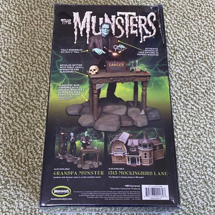 メビウス ハーマン マンスター / メビウス グランパ マンスター (2セット)