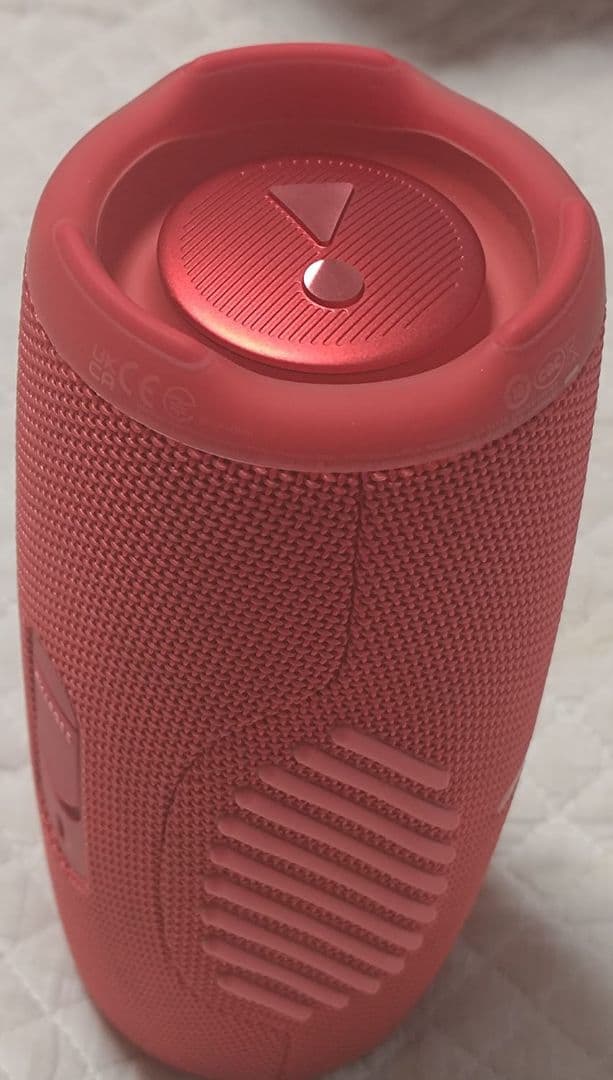 JBL レッド スピーカー