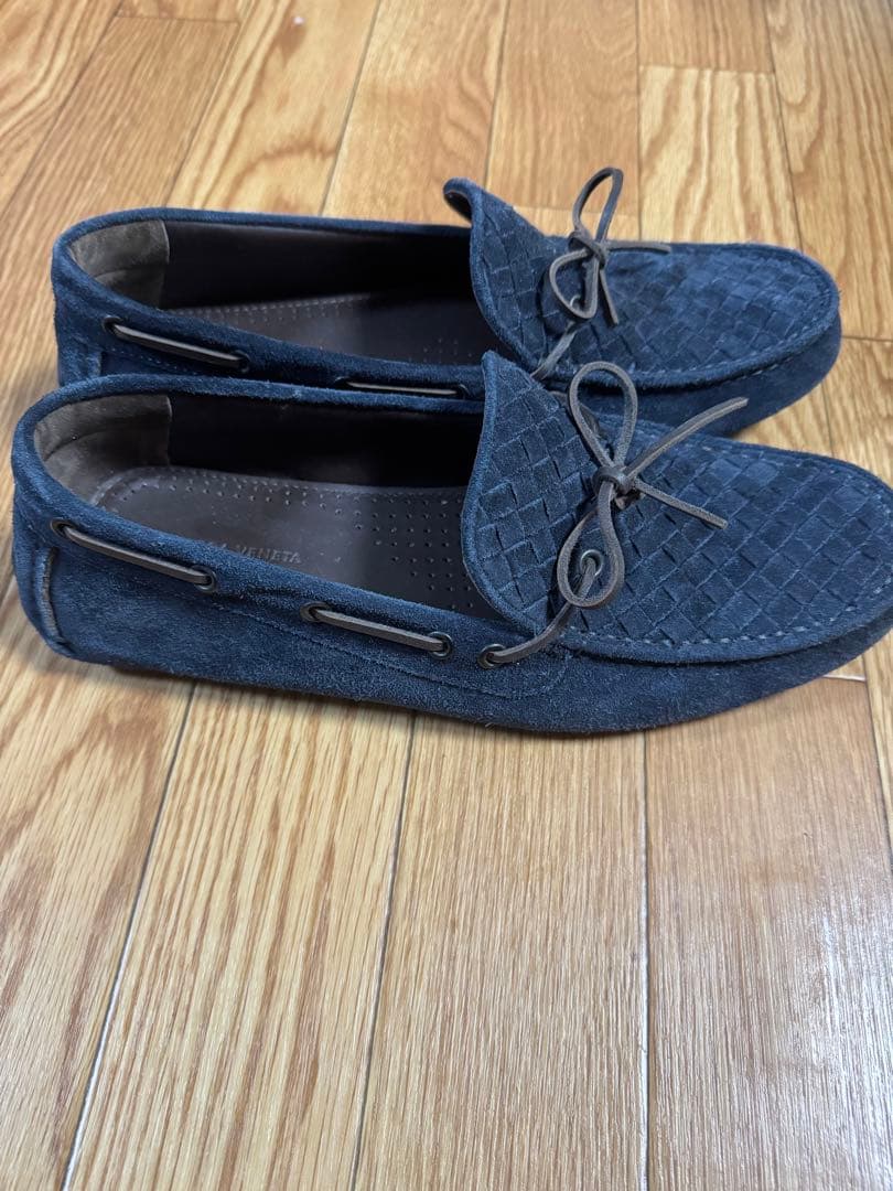 【極美品】BOTTEGA VENETA ネイビー スエード　モカシン41サイズ