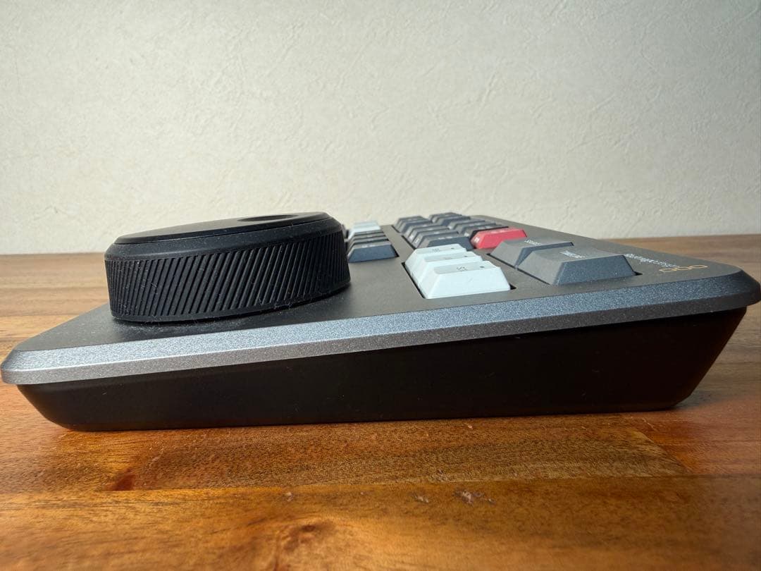 DaVinciResolve Speed Editor ➕Studioライセンス