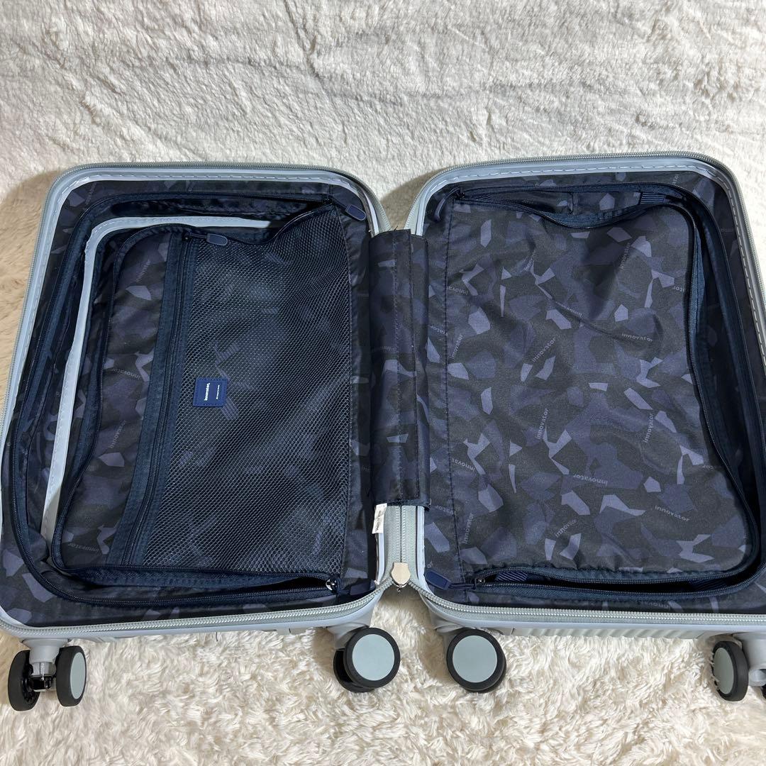 【極美品】イノベータースーツケース inv30 21L ペールブルー 機内持ち込
