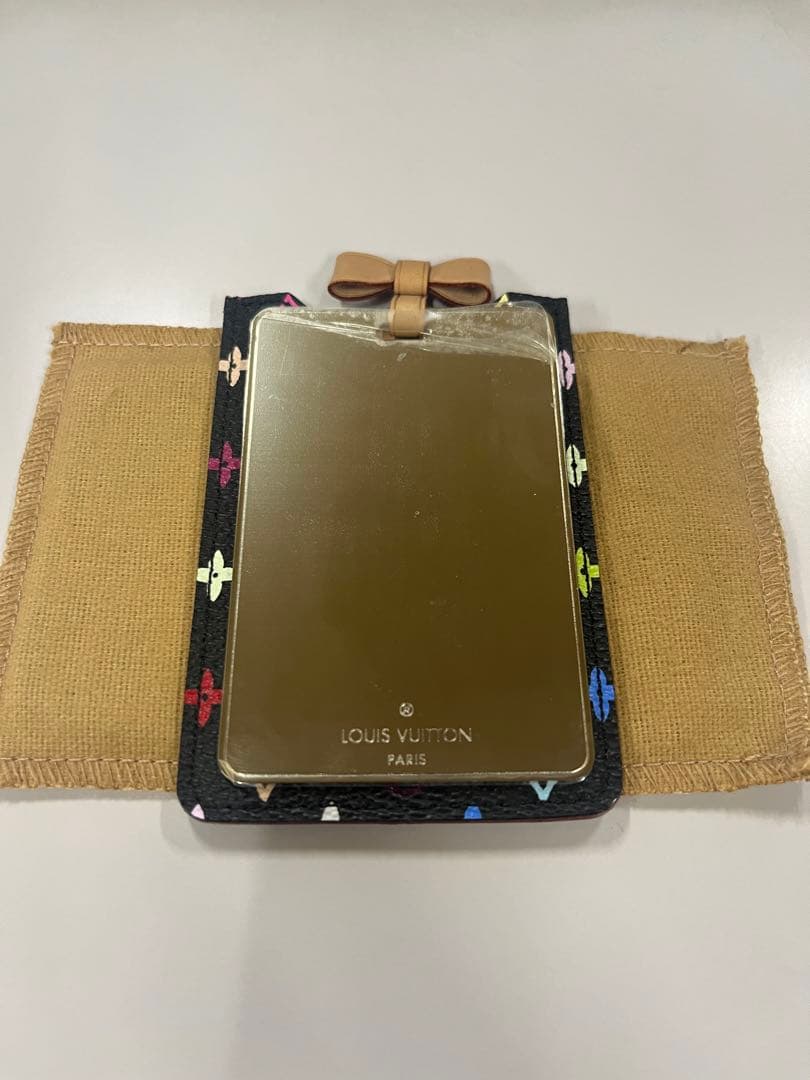 LOUIS VUITTON ルイ ヴィトン☆コンパクトミラー 鏡