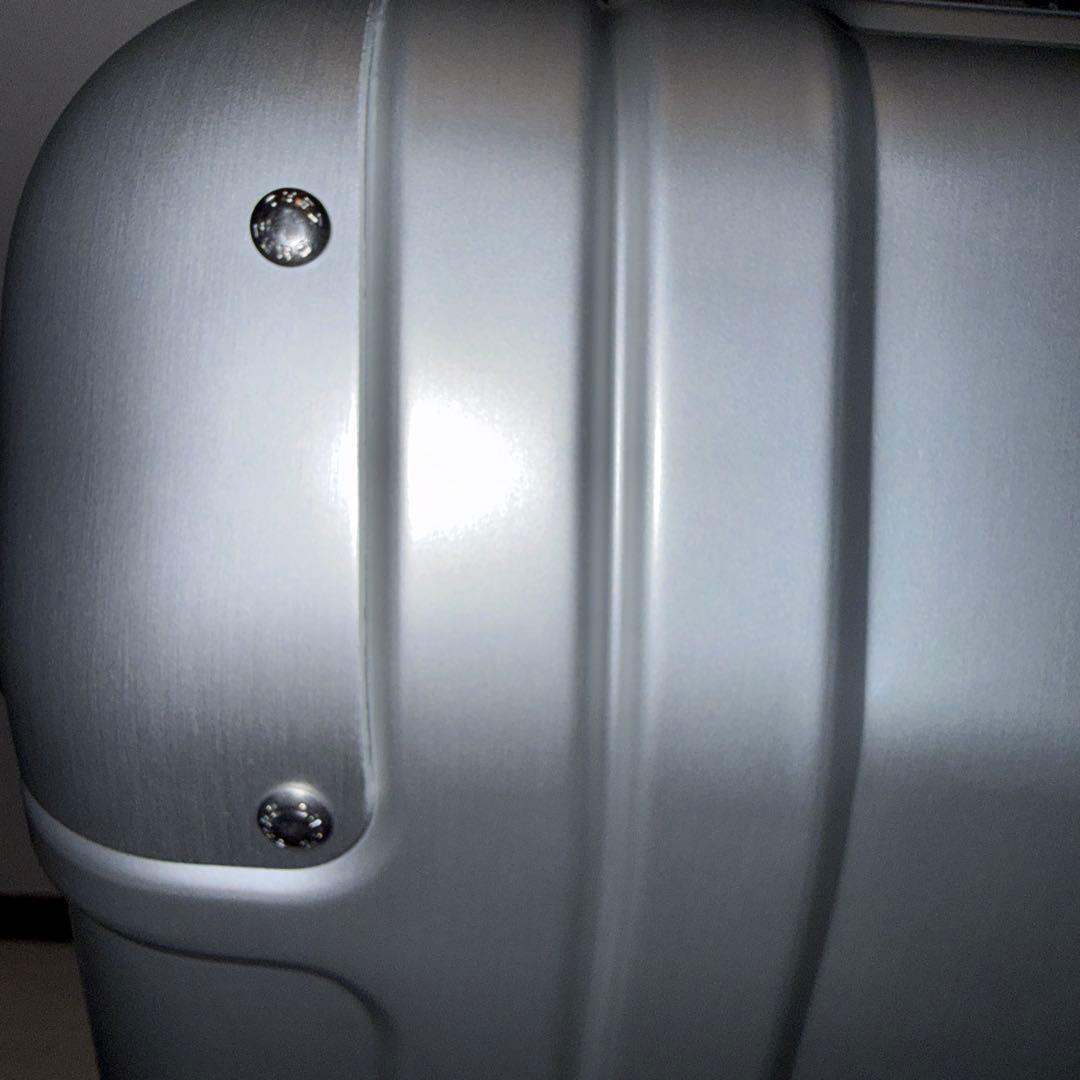 【KK】　ゼロハリバートン　スーツケース 31Ｌ