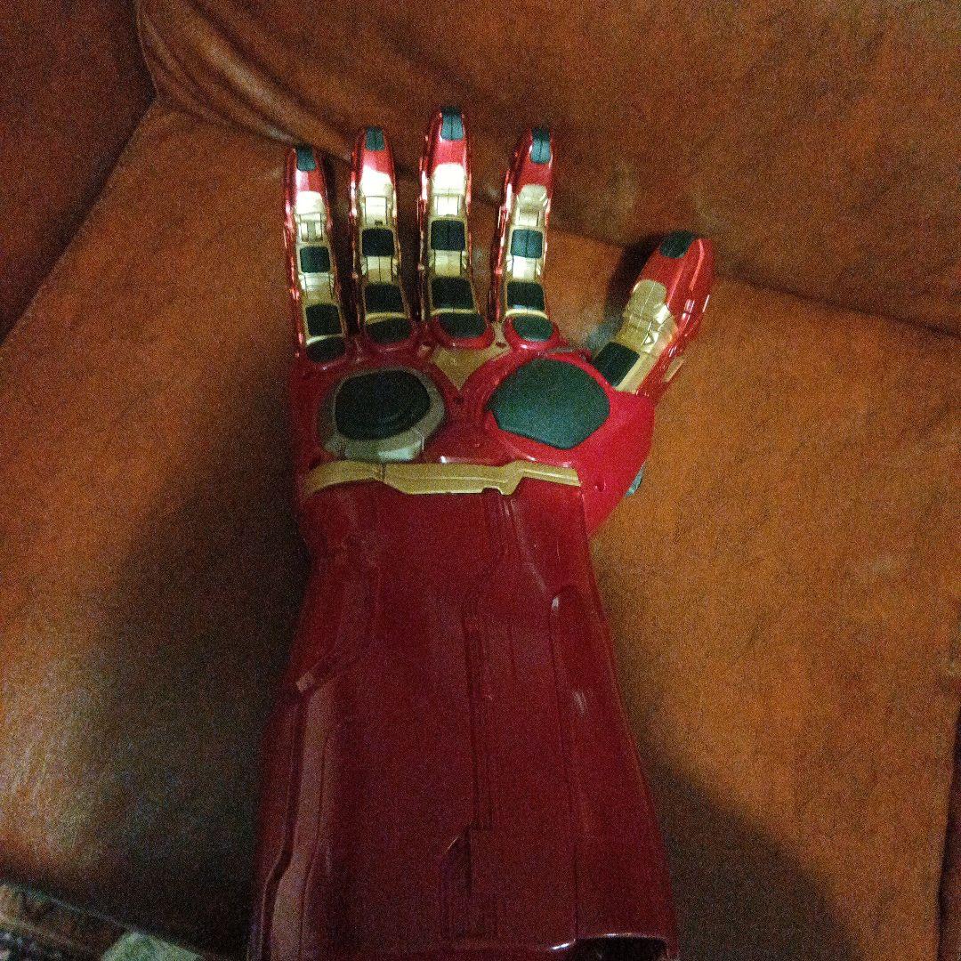 インフィニティ・ガントレット LED付き