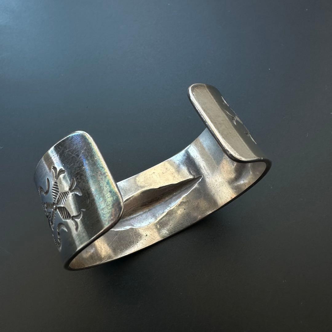 Navajo Edison Sandy Smith スタンプワーク バングル