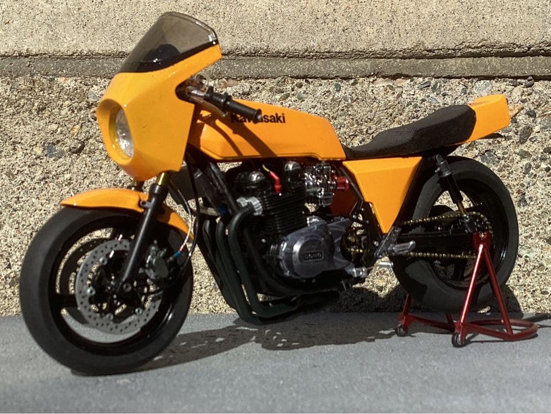 メカザワ バイクプラモデル族車　アオシマ1/12 Z1-R (ジャンク品)