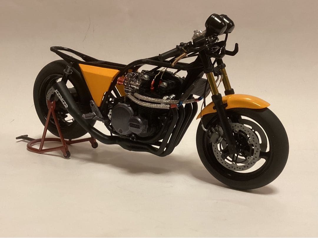 メカザワ バイクプラモデル族車　アオシマ1/12 Z1-R (ジャンク品)