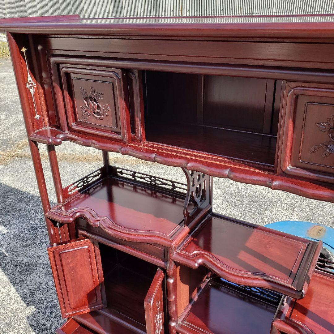 唐木　透かし彫り　飾り棚/茶箪笥　和家具　紫檀　花梨　収納棚　時代箪笥