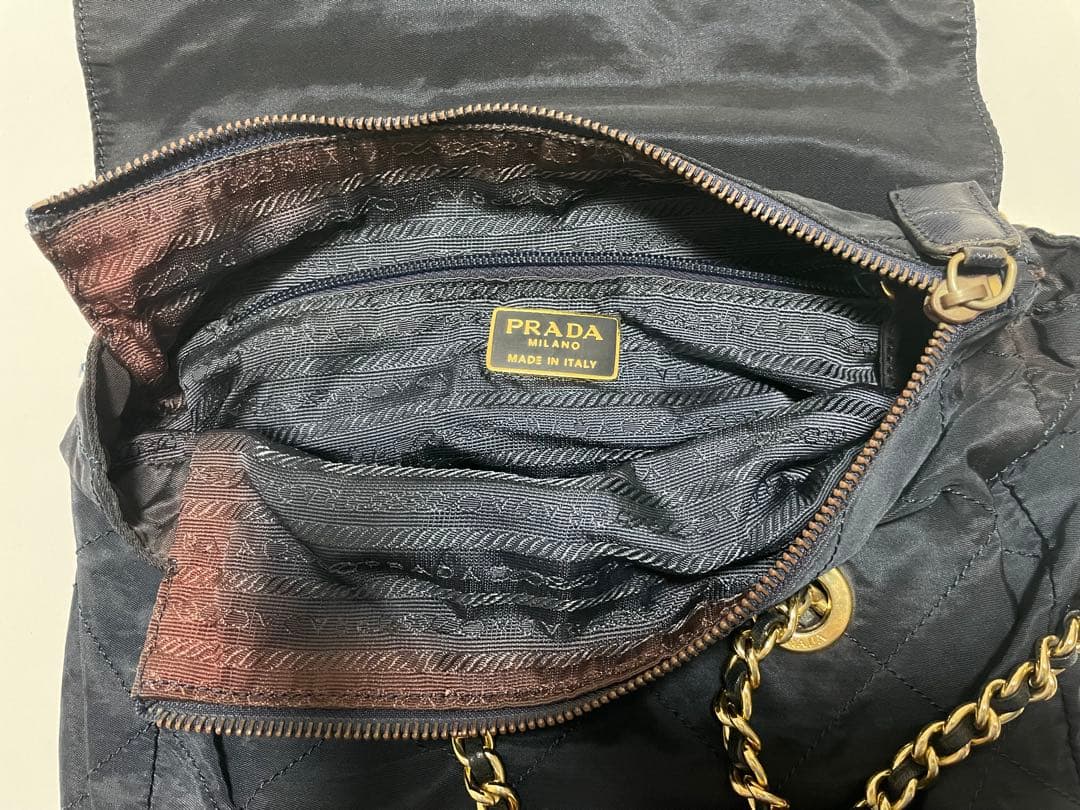 PRADA（プラダ）チェーンショルダーバッグ　ナイロン