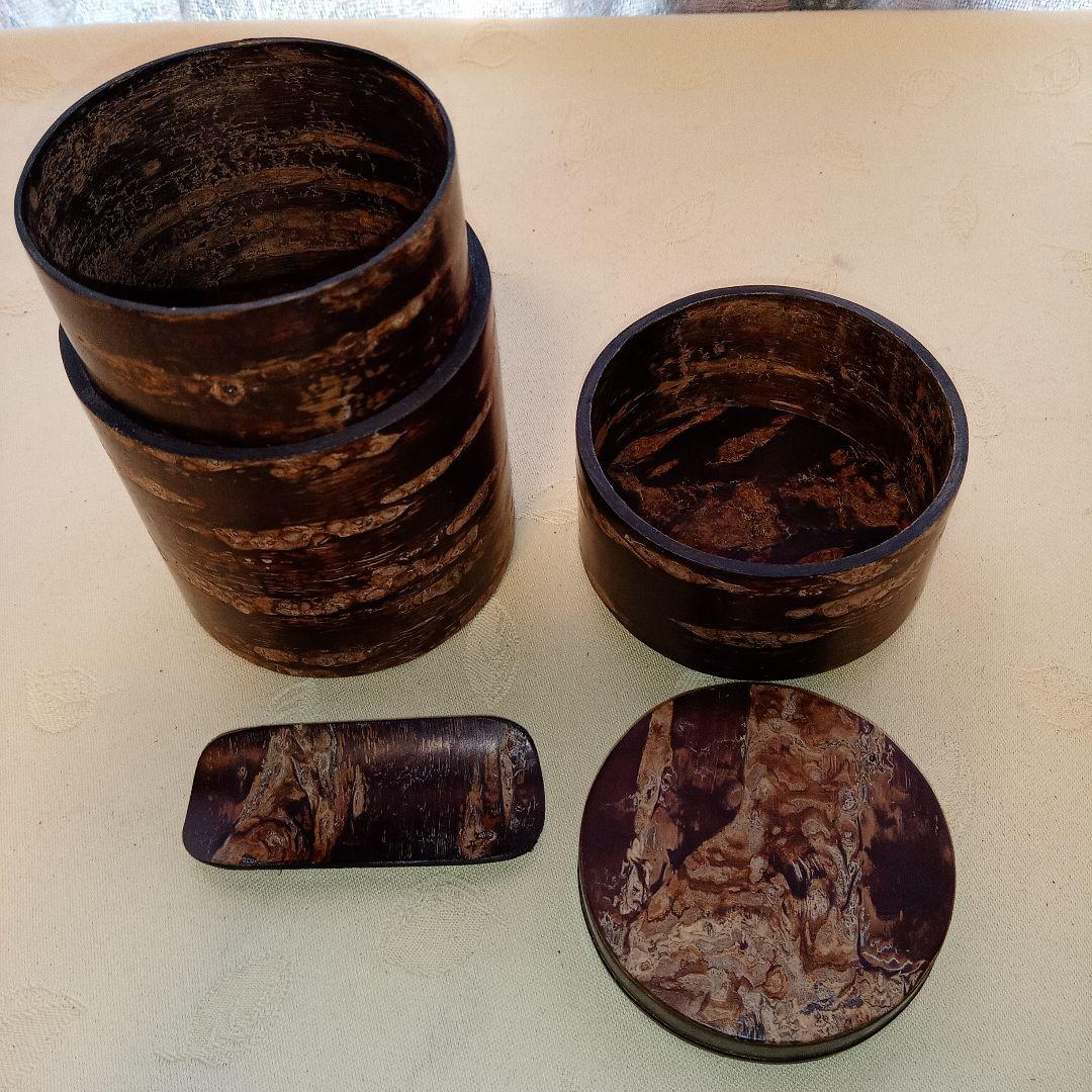 茶筒　樺細工 　総皮茶筒　円筒形容器 　中蓋と茶杓付き　保存容器