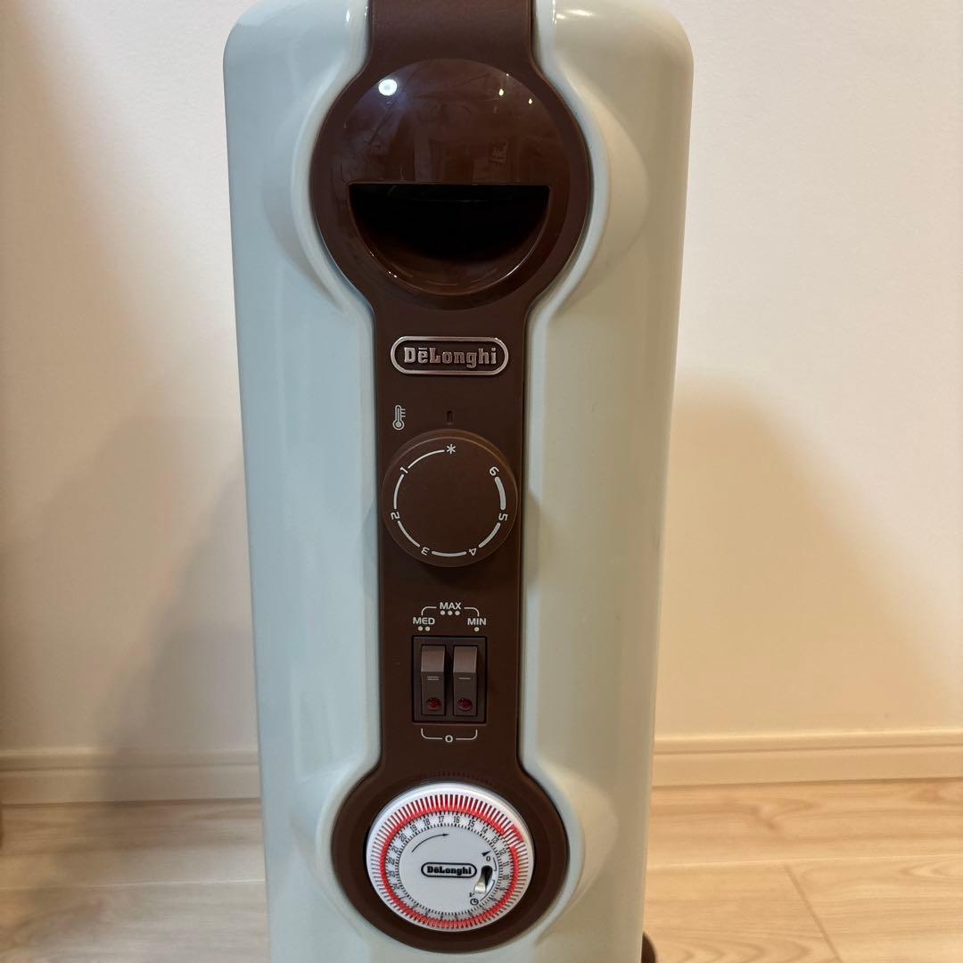 DeLonghi デロンギ オイルヒーター　JR0812