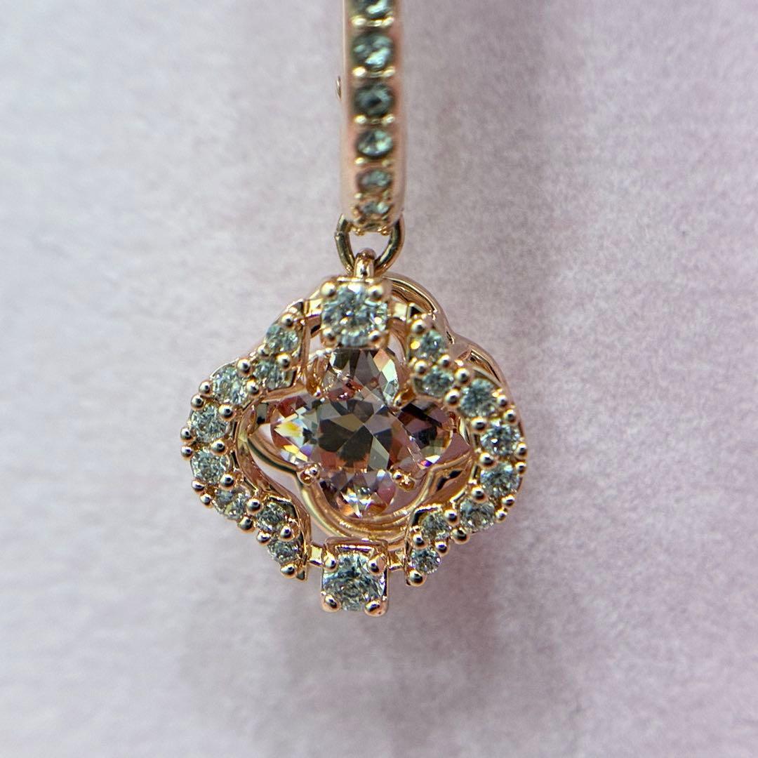 n*a様 新品 スワロフスキー ドロップデザイン ピアス　25年12月購入