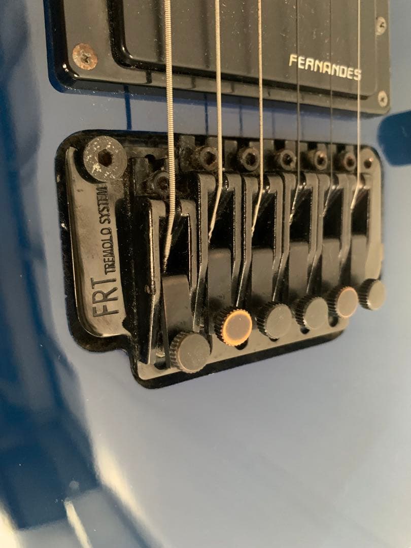 りお　フェルナンデス FERNANDES FR-75 白文字 FGI