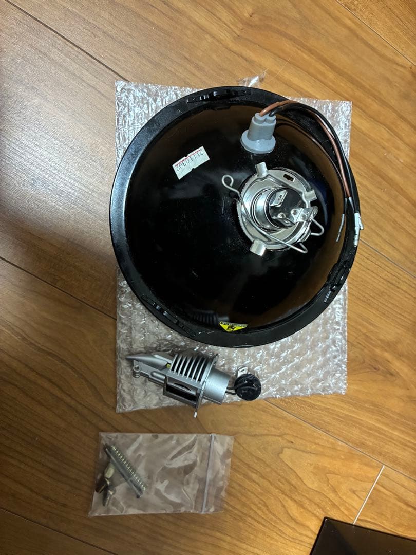 S.E.V. MARCHAL イエロー ヘッドライト