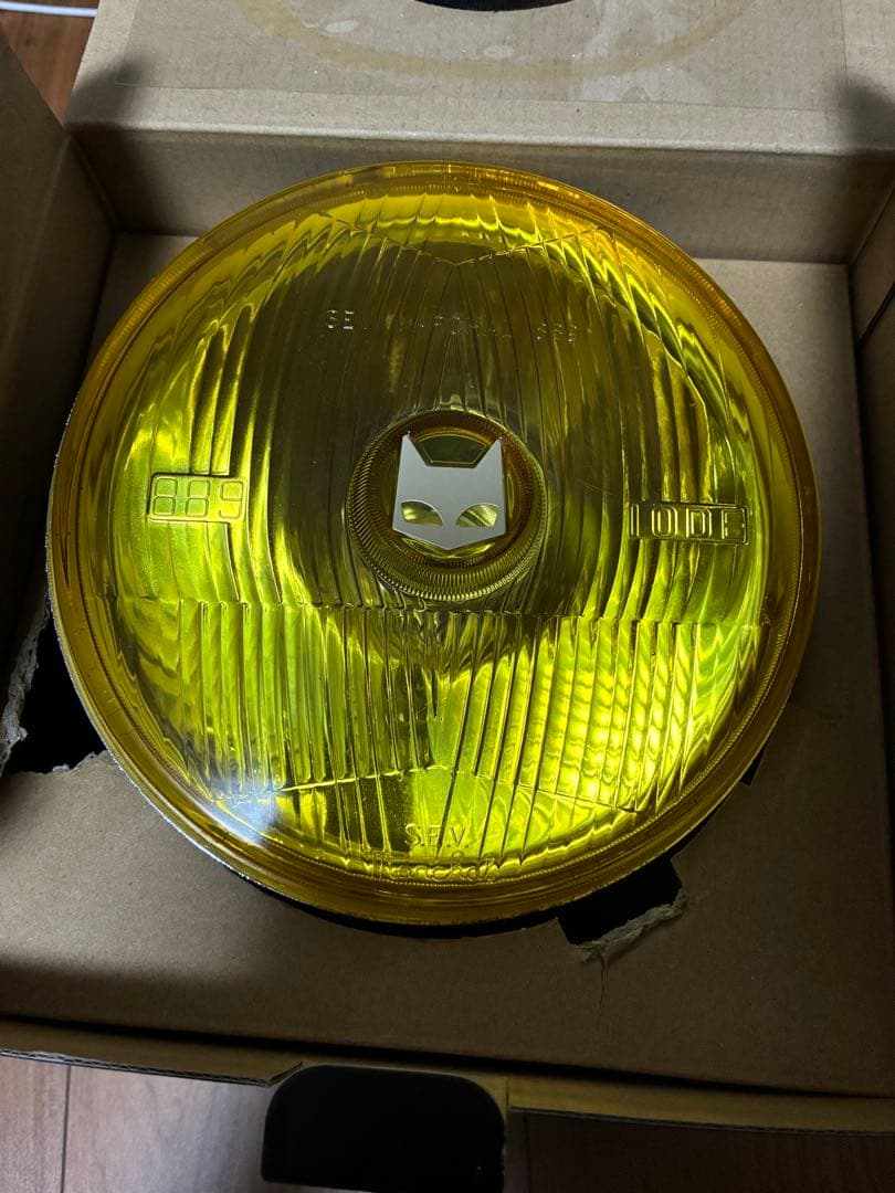 S.E.V. MARCHAL イエロー ヘッドライト