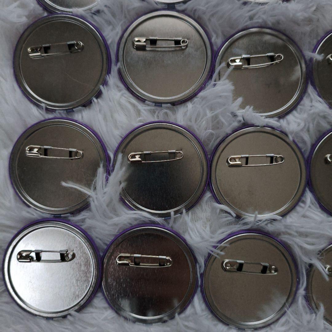 からぴち　もふ　新ビジュ缶バッチ