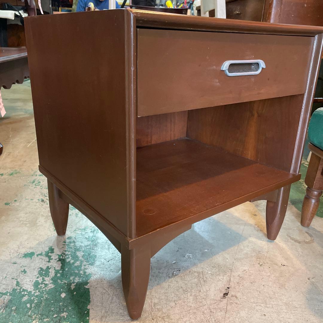 最終値下げ‼︎ アメリカンヴィンテージ・チークナイトテーブル　1980年代