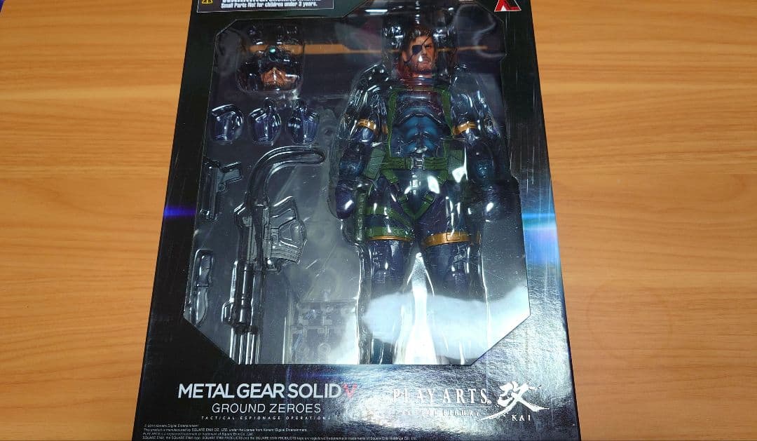 L GEAR SOLID V PLAY ARTS改 スネーク