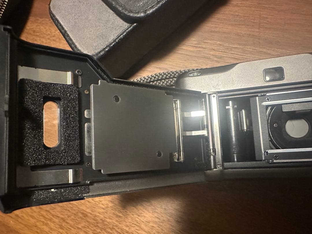 CONTAX T2 チタンブラック　コンパクトフィルムカメラ　美品